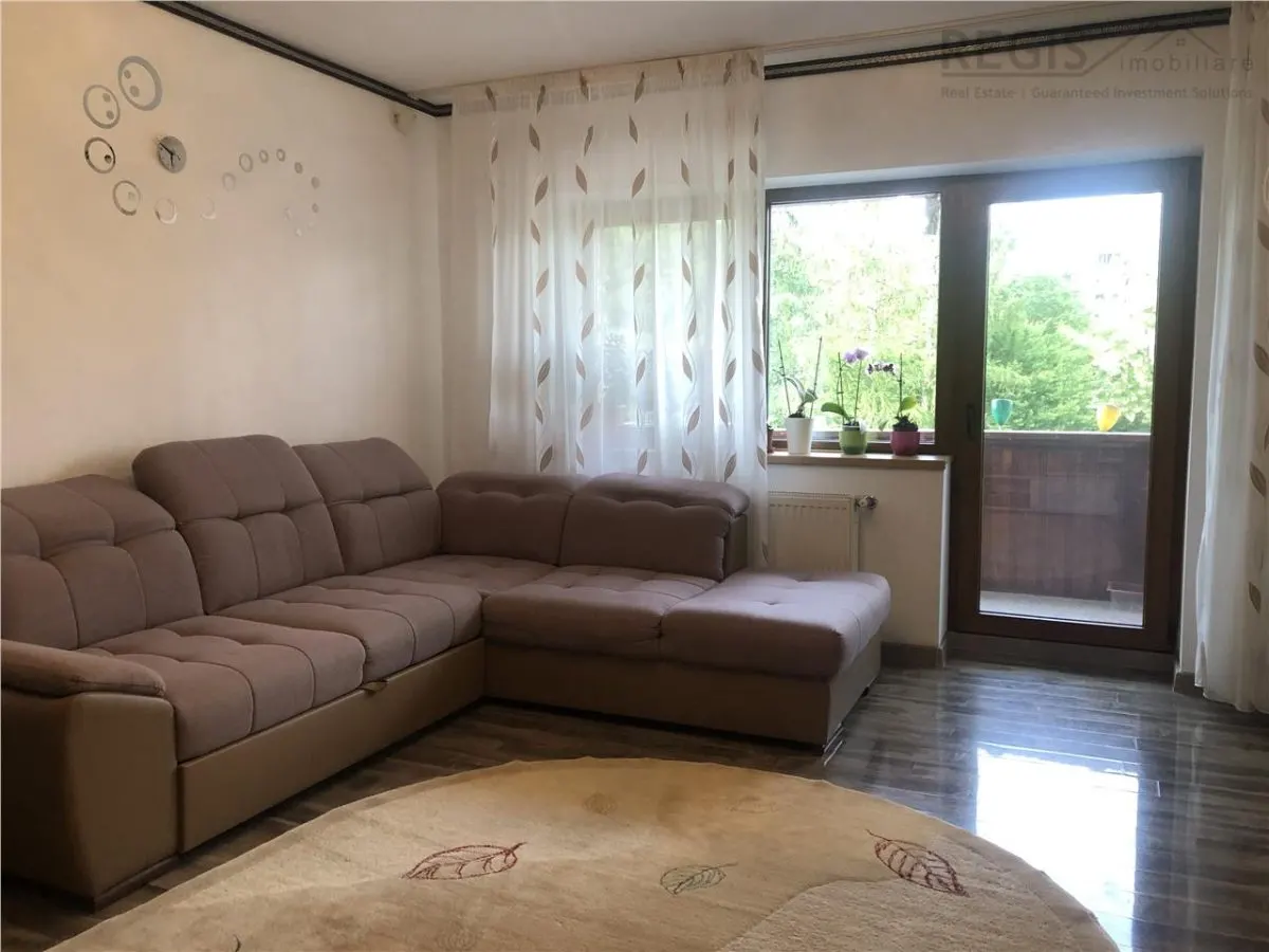 Apartament spatios 4 camere 100 mp etaj intermediar cartier Noua - foto 1