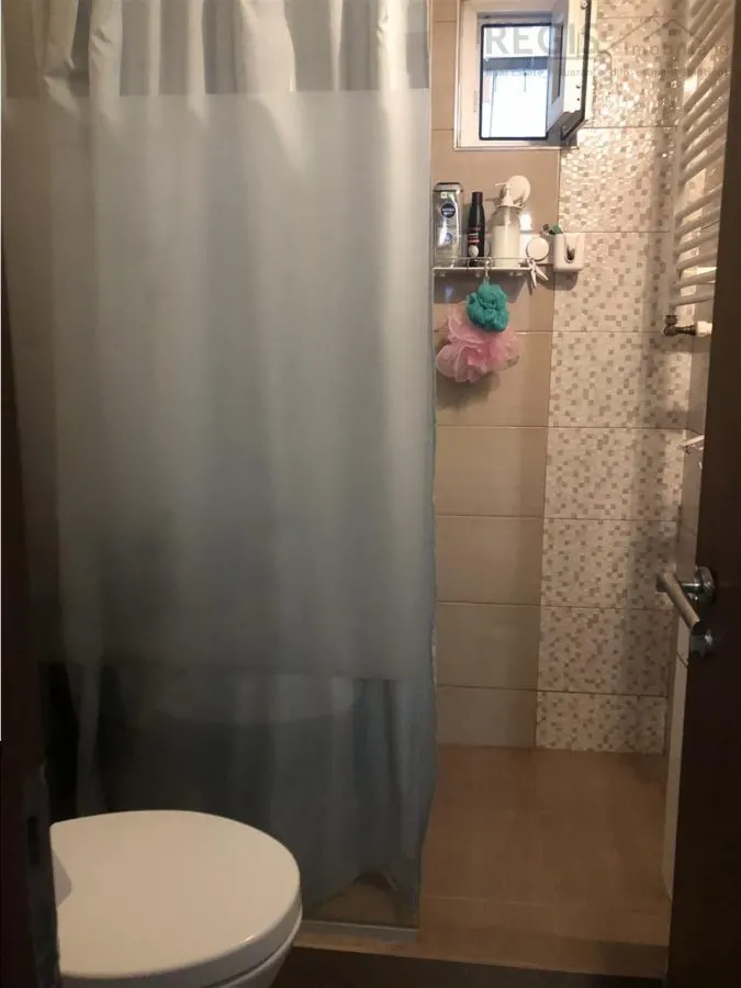 Apartament spatios 4 camere 100 mp etaj intermediar cartier Noua - foto 11