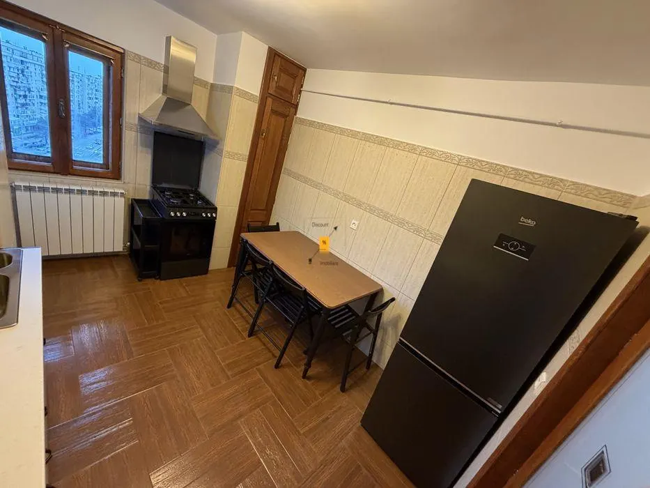 Inchiriere apartament  2 camere zona Republicii - foto 4