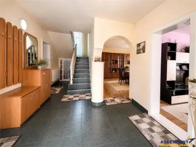 Casa spatioasa+ Spatiu Comercial 50 mp+ garaj +teren 1.000 mp, Galaoaia, Mures - foto 11