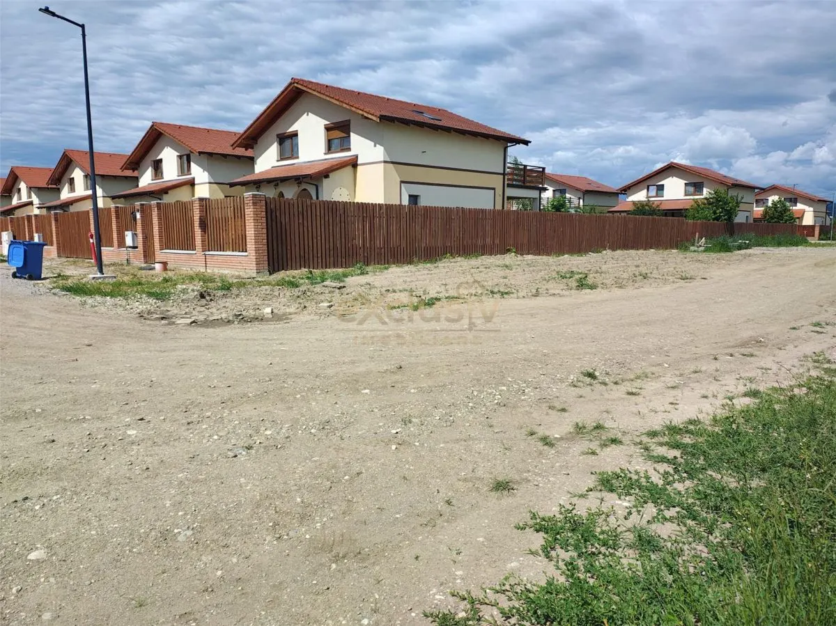 Teren dezvoltare constructii civile - foto 1