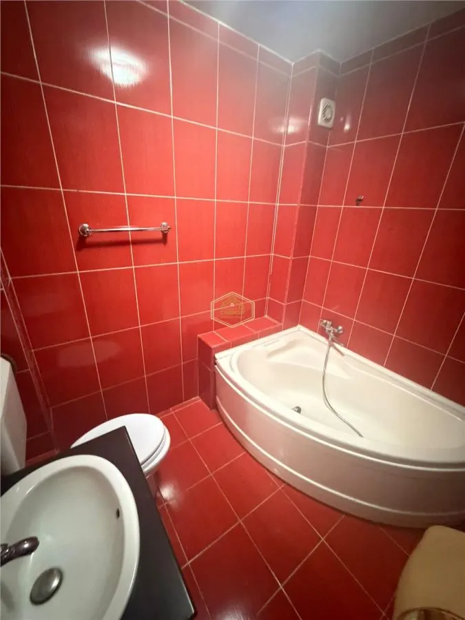 Apartament 2 camere, 50 mÂ² + terasă generoasă | Strada Lăcrimioarei - foto 11