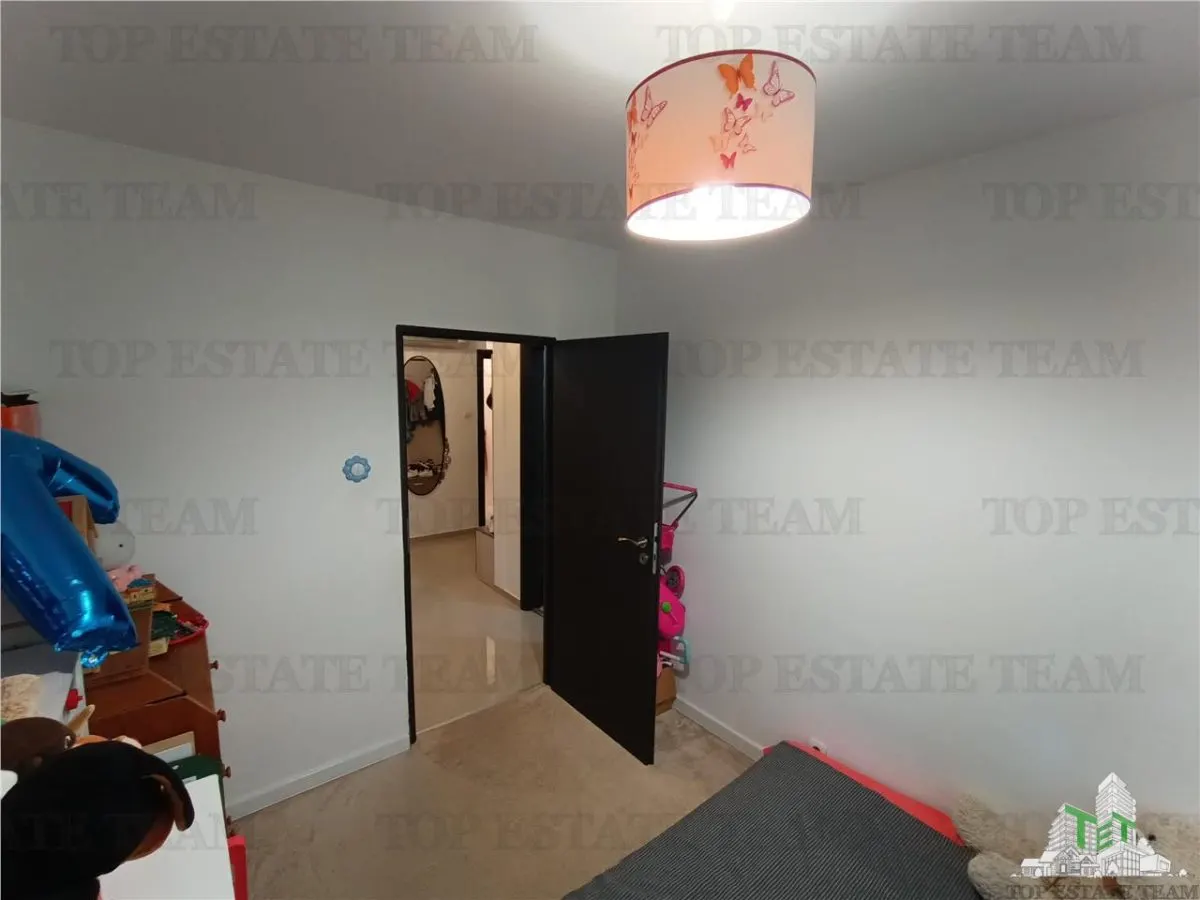 Apartament modern cu 4 camere, intr-un bloc reabilitat cu SU de 75mp, parter/4, zona OZANA, la 10 , 15 minute pietonal de statia de metrou 1 Dec 1918. - foto 12
