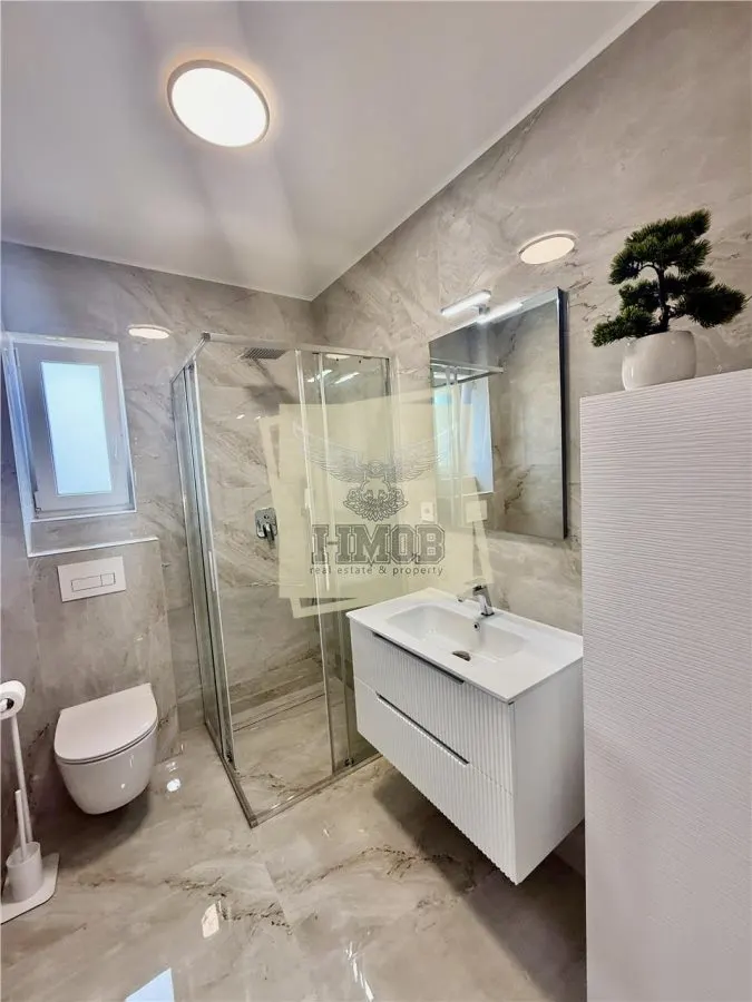Penthouse de lux 84 mpu cu 3 camere 2 bai terasa 2 parcari - foto 8