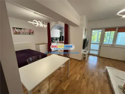 Garsoniera pentru inchiriat Piata Domenii - foto 1