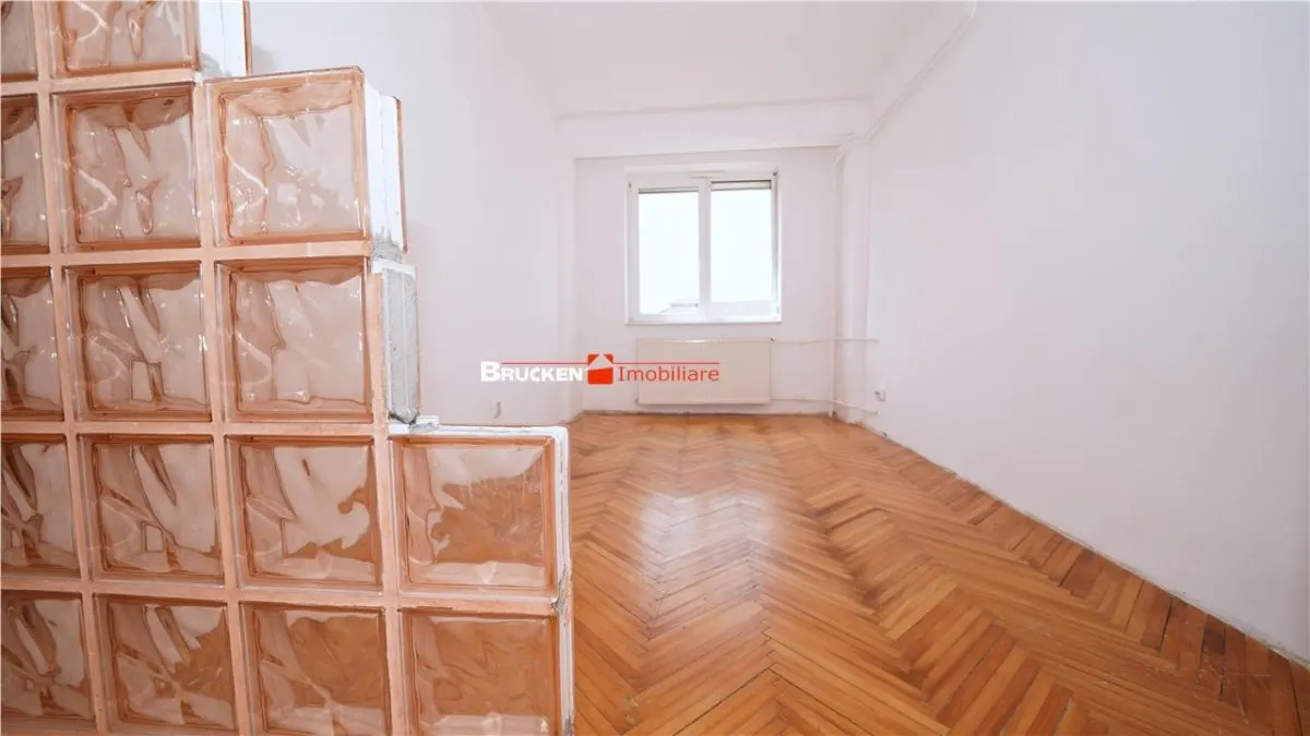 3 camere | Decomandat | Zona P-ta Decebal |  Etaj 6/8 | Dubla orientare - foto 5