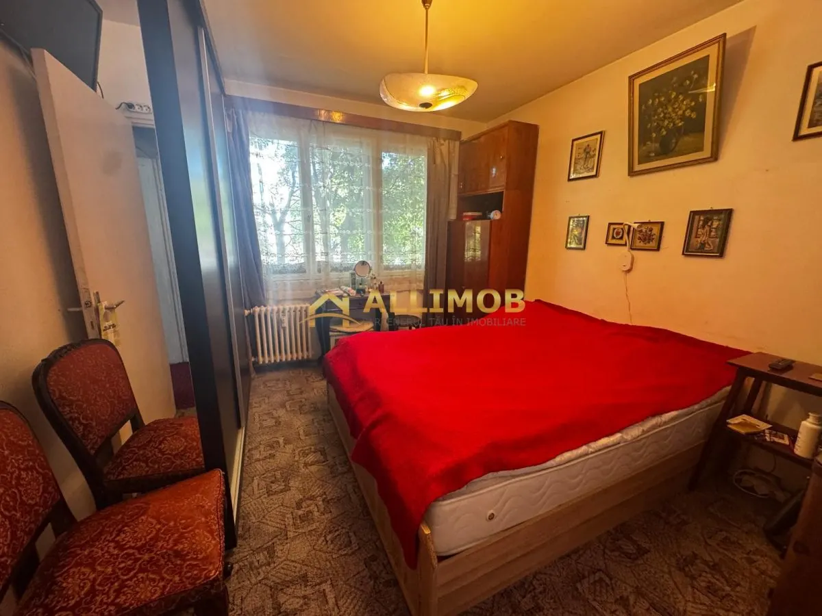 Apartament 2 camere in Ploiesti, zona Democratiei. - foto 8