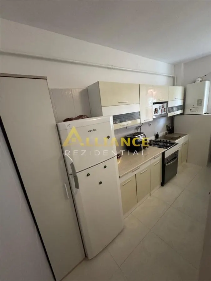 Apartament 2 camere - 7 minute de metrou - Gata de mutat - foto 2