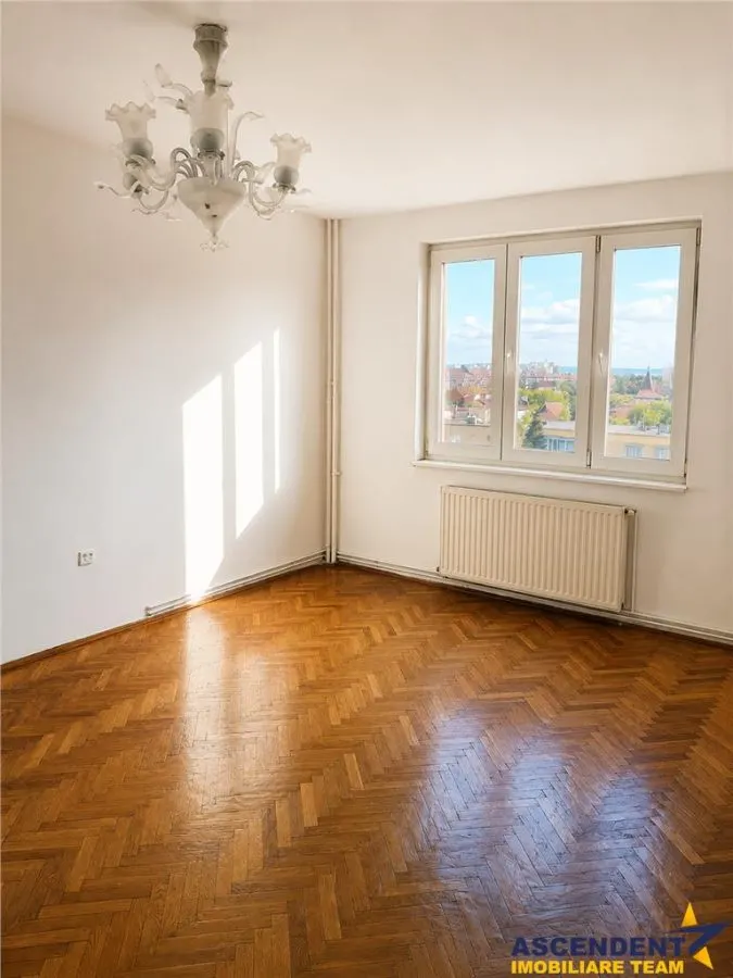 Apartament 3camere, etaj intermediar, priveliste si lumina naturala, Calea Bucuresti, Brasov - foto 1