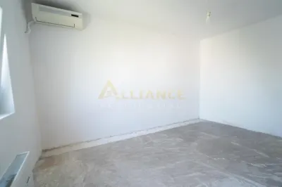 Garsoniera renovata | 26 mp | Sector 4 | Ideala pentru locuit sau investitie - foto 6