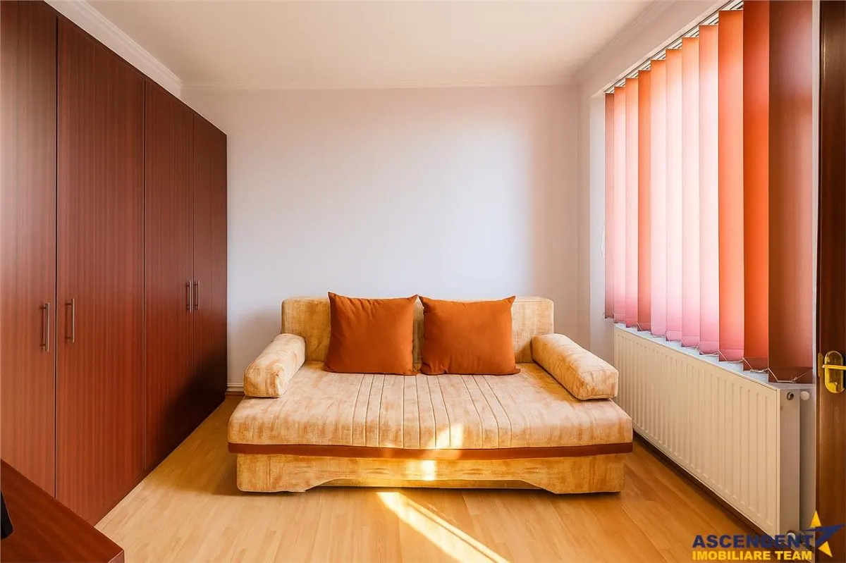 Mobilat si echipat, compozitie ergonomica, pe 3 camere, Ghimbav, Brasov - foto 4