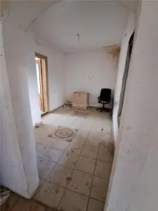 Resita Apartament la Casa Etj.1 - foto 6
