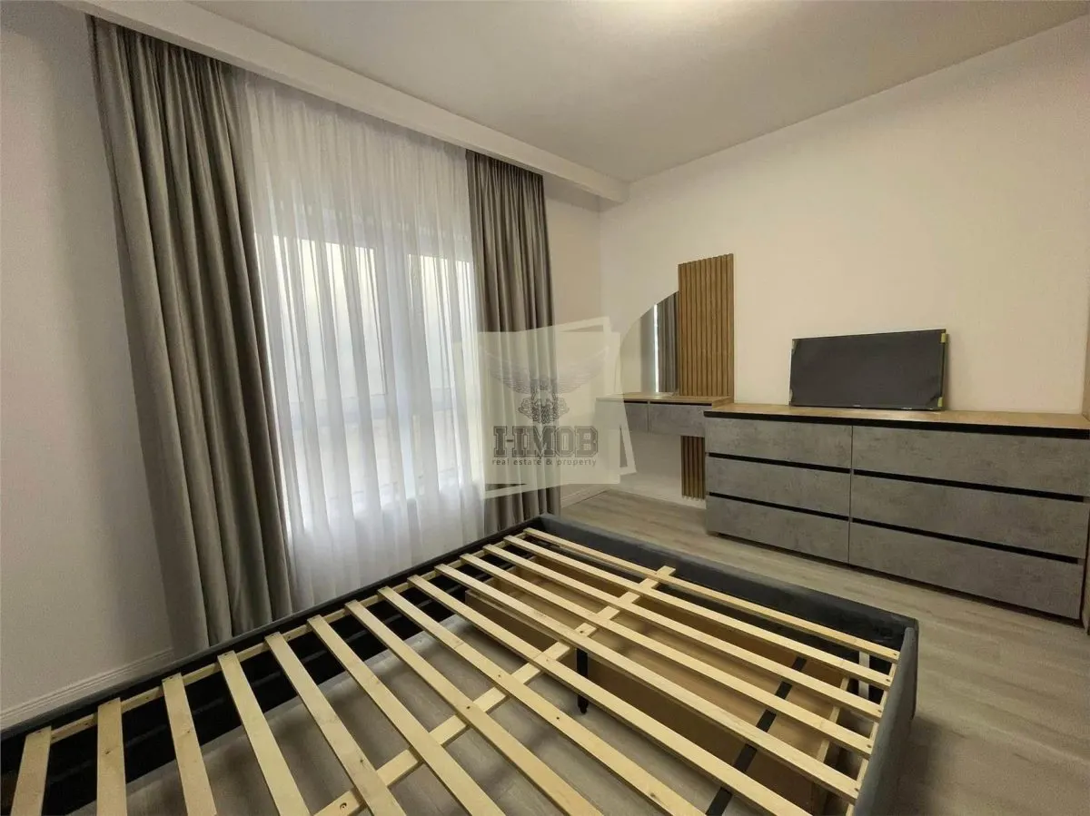 Apartament prima inchiriere 3 camere balcon si parcare Sibiu - foto 3
