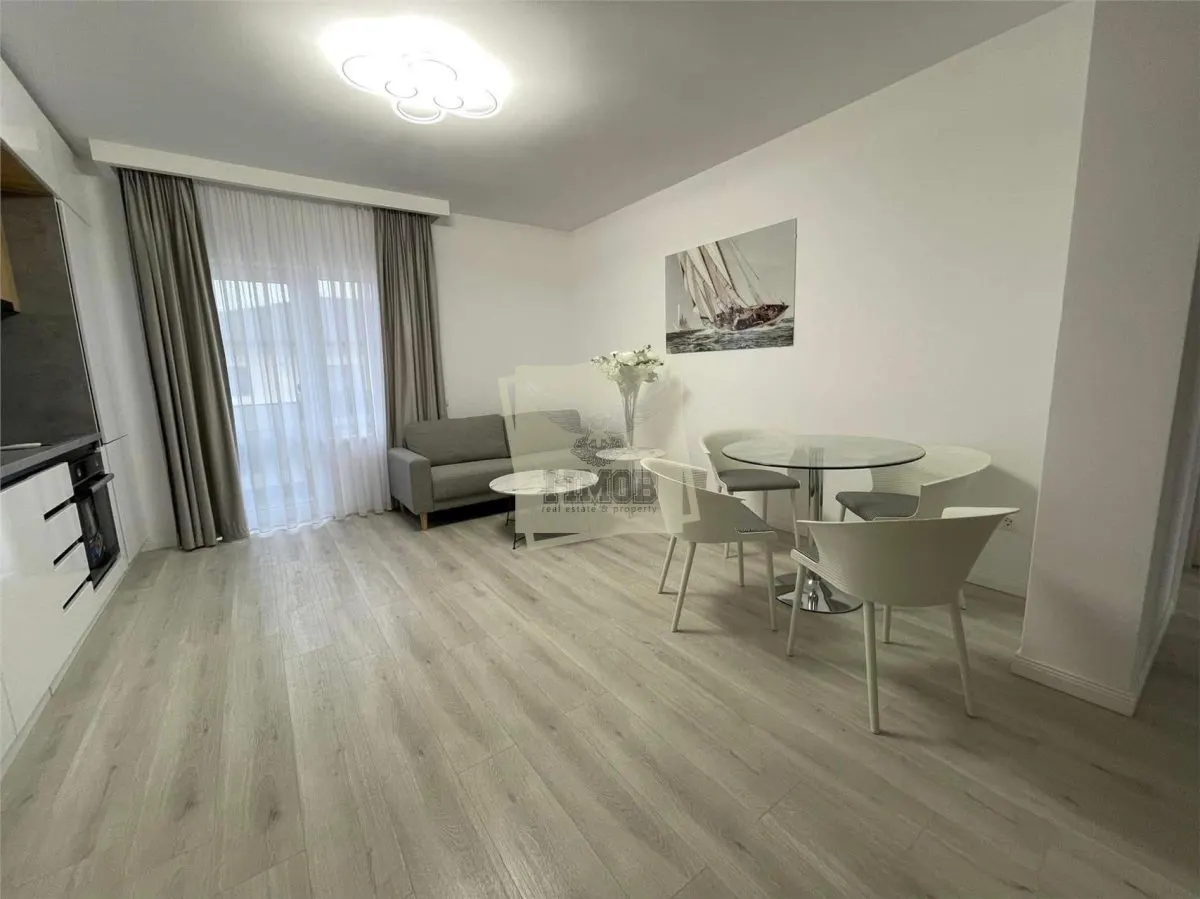 Apartament prima inchiriere 3 camere balcon si parcare Sibiu - foto 6