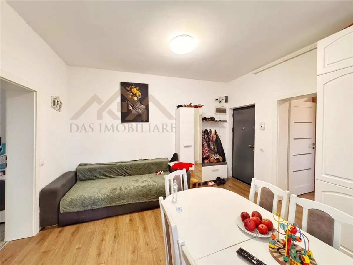 Apartament 3 camere, cu curte generoasa, zona Lamaitei - foto 7