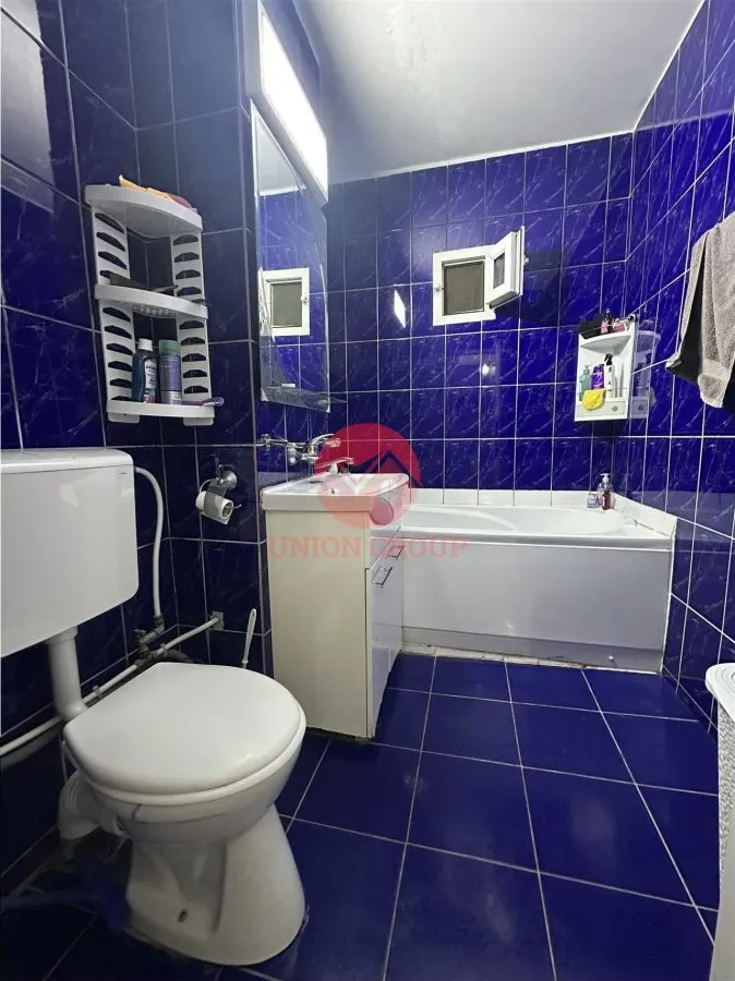 Apartament 3 Camere Decomandat Zona Far - foto 11