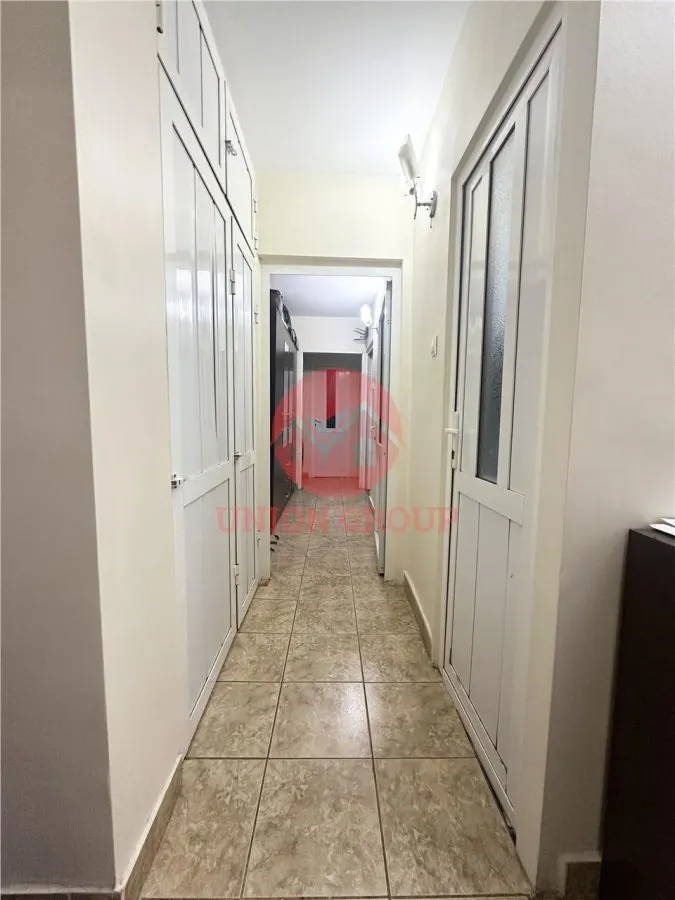 Apartament 3 Camere Decomandat Zona Far - foto 13