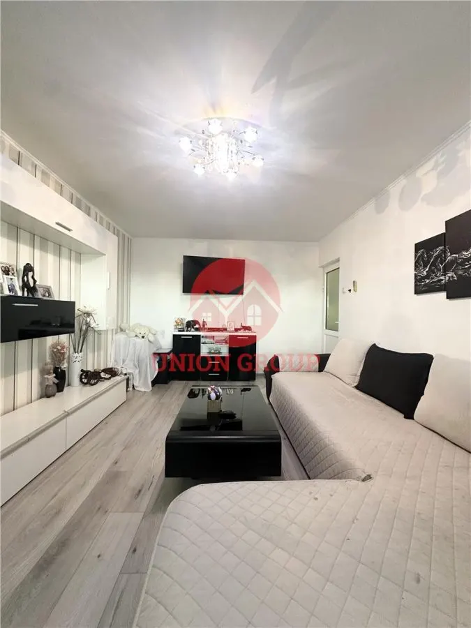 Apartament 3 Camere Decomandat Zona Far - foto 3