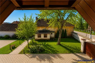 Sediu firma/ rezidential, pe domeniu de 2.240 mp teren,Central, Halchiu, Brasov - foto 23