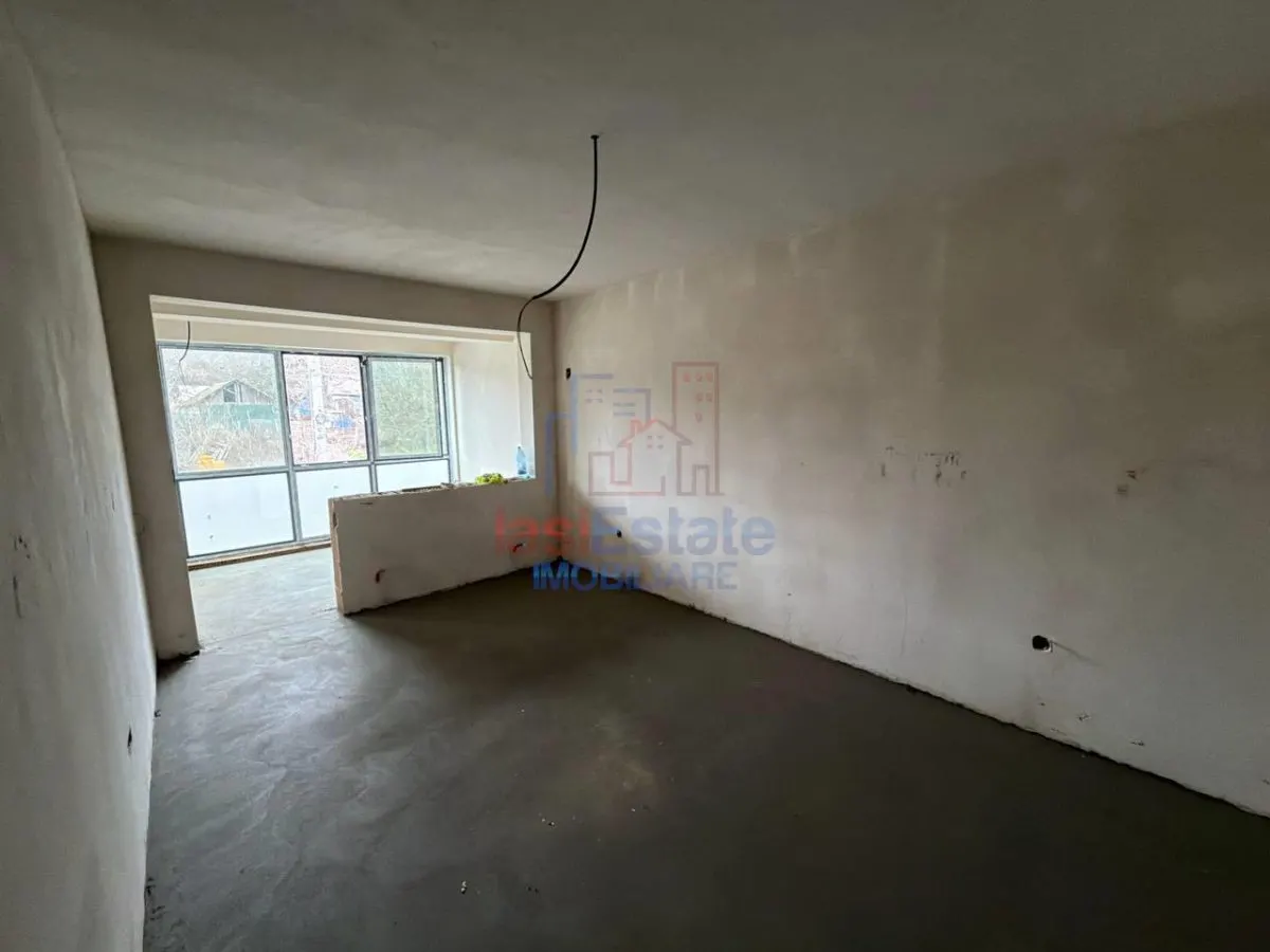Apartament cu 3 camere, Hlincea, etajul 1 - 72.37mp + 3.88mp - foto 9