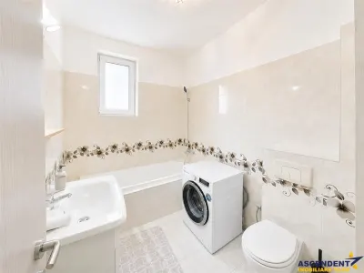 Regim vila, 2 camere, luminos, balcon, parcare, Cartierul Toamnei, Rasnov, Brasov - foto 4