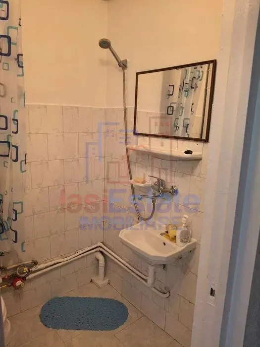 Garsoniera in zona Alexandru cel Bun - foto 4