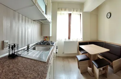 Apartament 2 Camere Decomandat â€“ Centru / Palas | Bloc Nou - foto 3