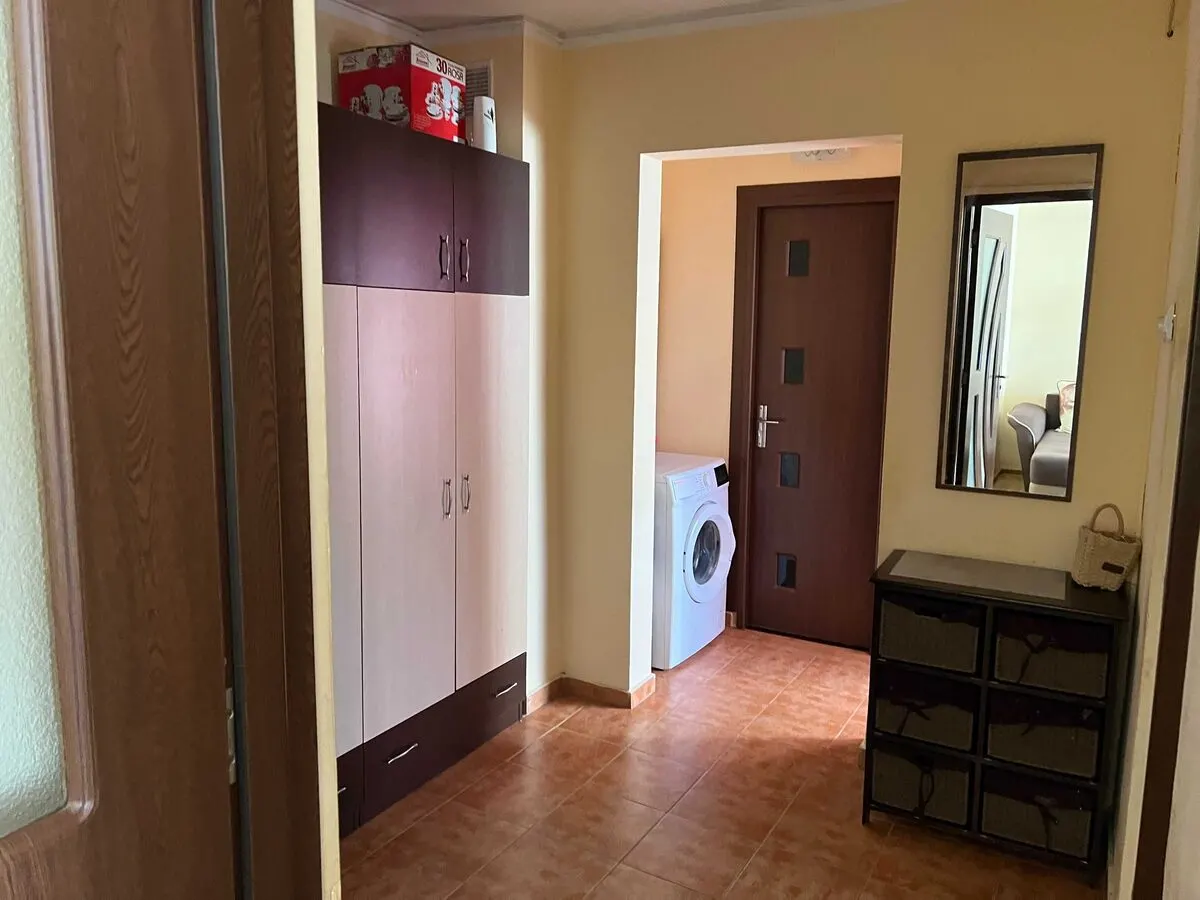 Inchiriez apartament 2 camere Nicolina 1 - foto 4
