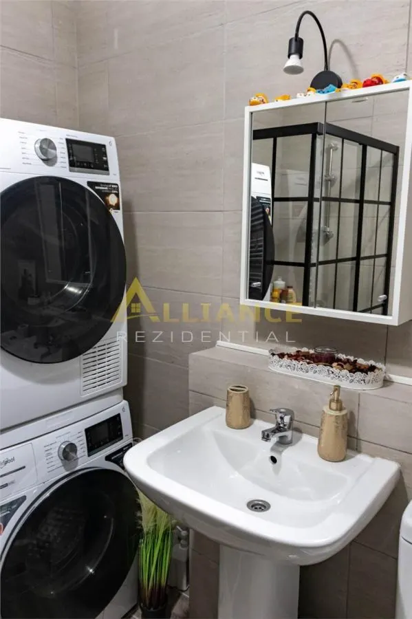 Cartierul Solar Apartament 2 camere Mobilat si Utilat + Parcare Inclusa - foto 15