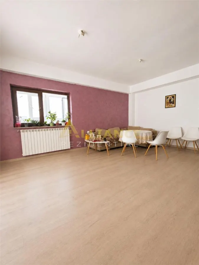 Sector 3 Apartament 2 camere Mobilat cu parcare si boxa - foto 7