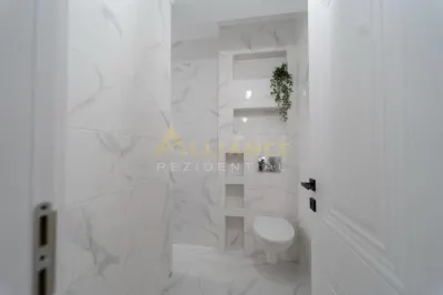 Metrou Berceni Apartament 2 camere + curte 200 mp - foto 9