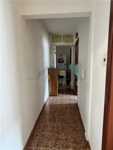 Apartament cu 3 camere decomandat, 2 bai Astra Carpatilor - foto 14