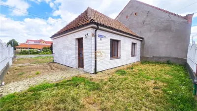 VIDEO | Casa pe colt, cu 2 camere si teren 245 mÂ² | Paulestiului - foto 3