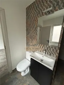 Apartament 2 camere Etaj 1 Renovat - foto 7