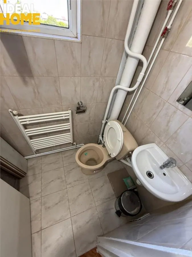Apartament 3 Camere Decomandat Bl 1989 Frumoasa - foto 8