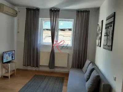 Vanzare garsoniera Stefan cel Mare / Tunari - foto 1