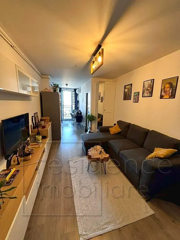 Termen scurt! Apartament 2 camere, Bulgaria, zona Piata 1 Mai - foto 1