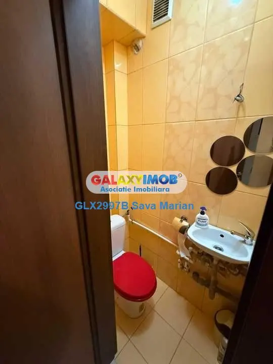 APARTAMENT 3 CAMERE DE VANZARE PIATA ROMANA - foto 6