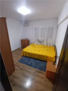 Apartament 4 camere Podu Ros - foto 1