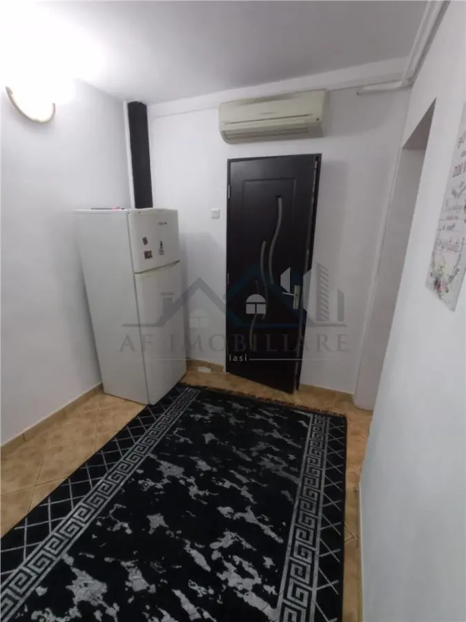 Apartament 4 camere Podu Ros - foto 18