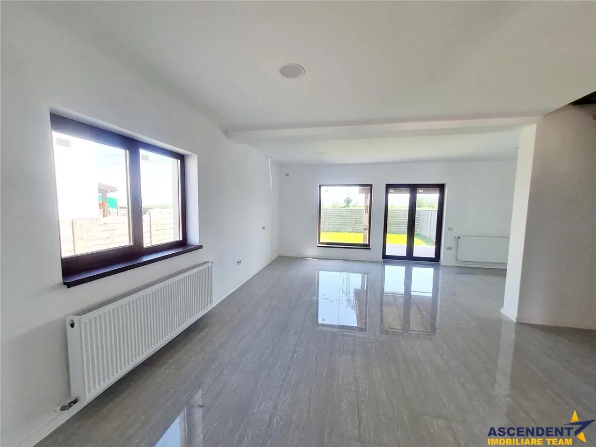 Pet friendly! Refugiu verde la 15 minute de Brasov, duplex luminos, curte proprie, Tarlungeni - foto 5