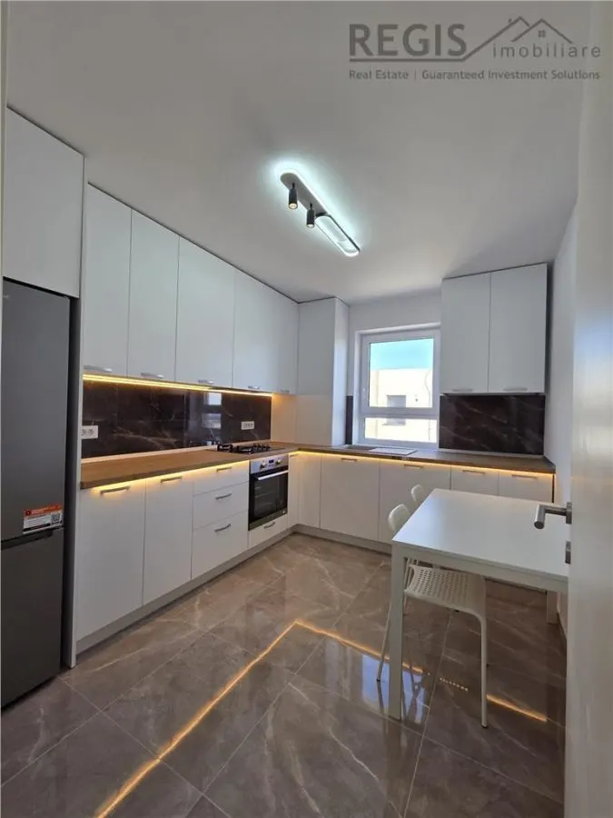 Apratament modern 3 camere Casa Nobel cu loc de parcare subteran - foto 1
