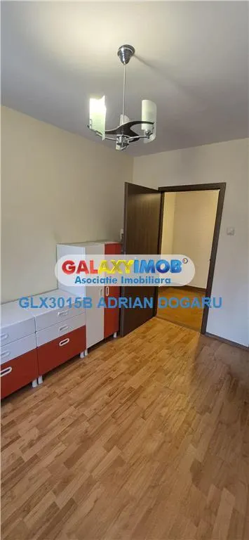 APARTAMENT 3 CAMERE DE VANZARE TITAN - foto 3