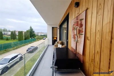 Rezidenta cu vibe de vacanta, mobilata, accesorizata cu terasa, boxa si parcare - foto 9