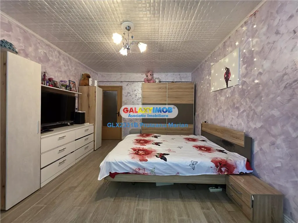 Vanzare garsoniera spatioasa Moderna situata langa Polic Brancusi - foto 2