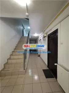 Vanzare garsoniera spatioasa Moderna situata langa Polic Brancusi - foto 14