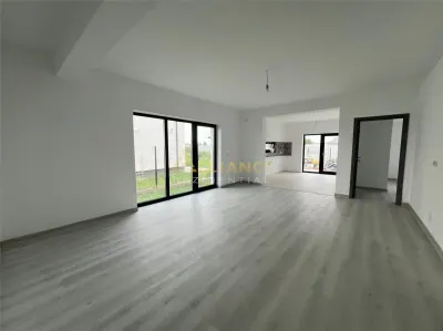 CASA PARTER-4 CAMERE-2 BAI-TEREN 416 MP - foto 7
