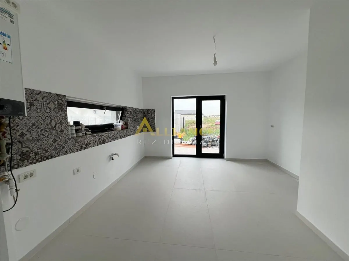 CASA PARTER-4 CAMERE-2 BAI-TEREN 416 MP - foto 8