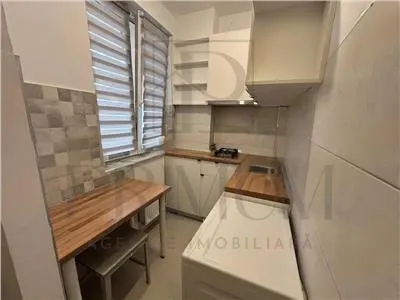 BALCESCU - APARTAMENT 1 CAMERA - renovat, etaj intermediar - foto 2