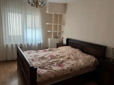 Apartament 2 camere decomandat etajul 1 zona Onix - foto 3